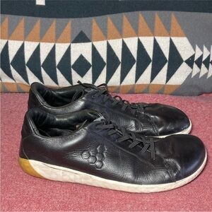 Vivo Barefoot Black Leather Athletic Shoes